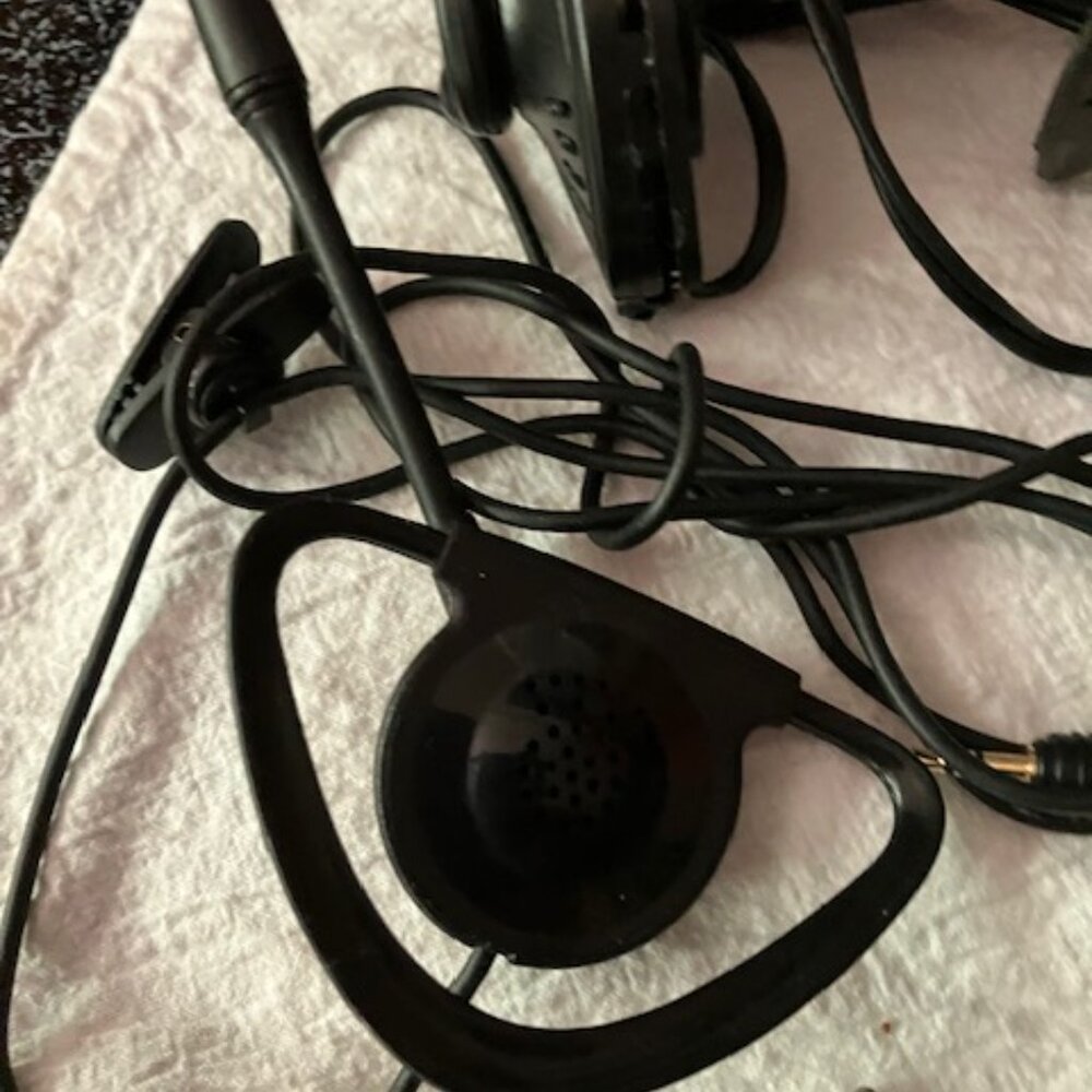 X Box corded controller - Picture 10 of 12